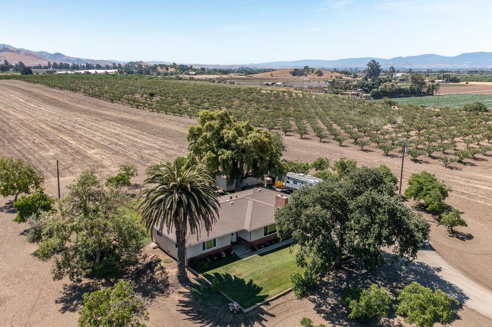 1177 Orchard Road Hollister, CA 95023 - Photo 57 of 79