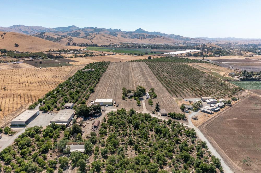 1177 Orchard Road Hollister, CA 95023 - Photo 62 of 79 a view of a lake and a mountain