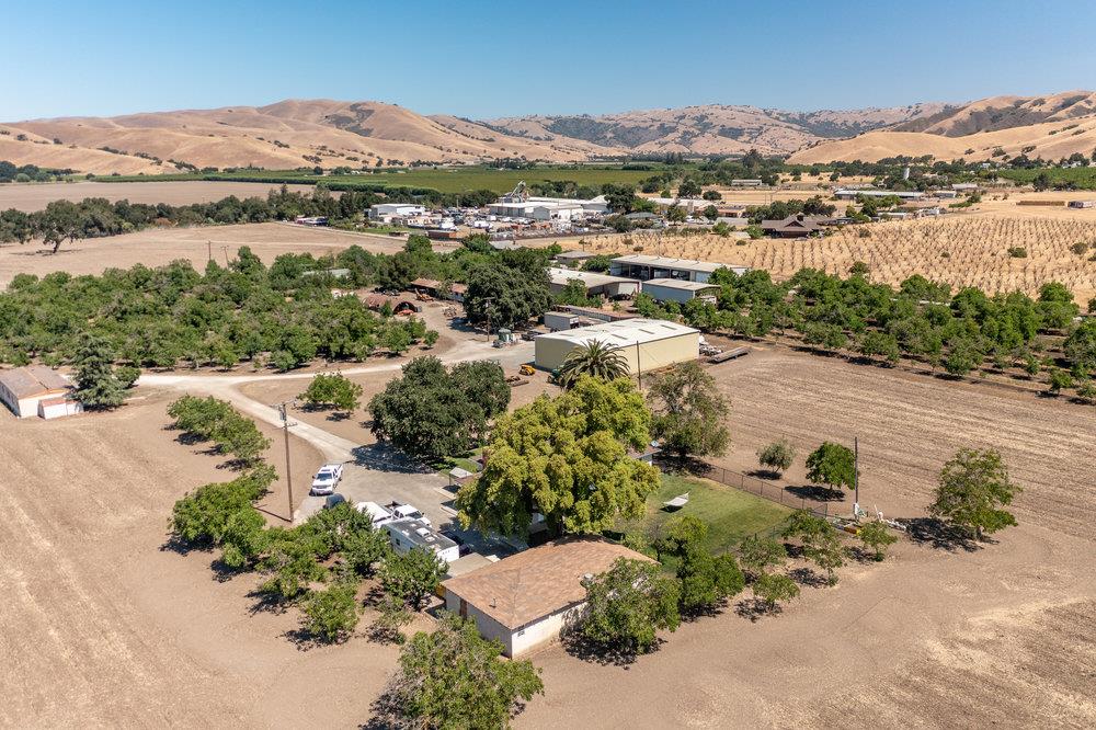 1177 Orchard Road Hollister, CA 95023 - Photo 68 of 79