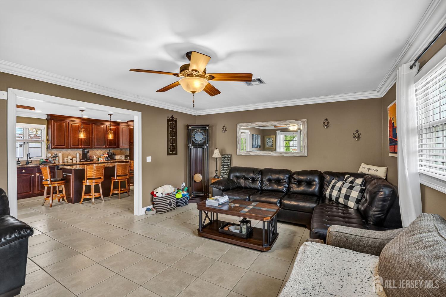 695 Spruce Road North Brunswick, NJ 08902 - Photo 11 of 63