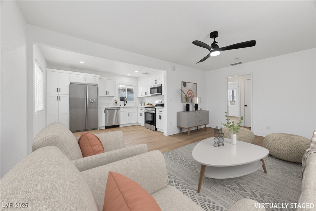 40 Mallory Street Henderson, NV 89015 - Photo 5 of 15