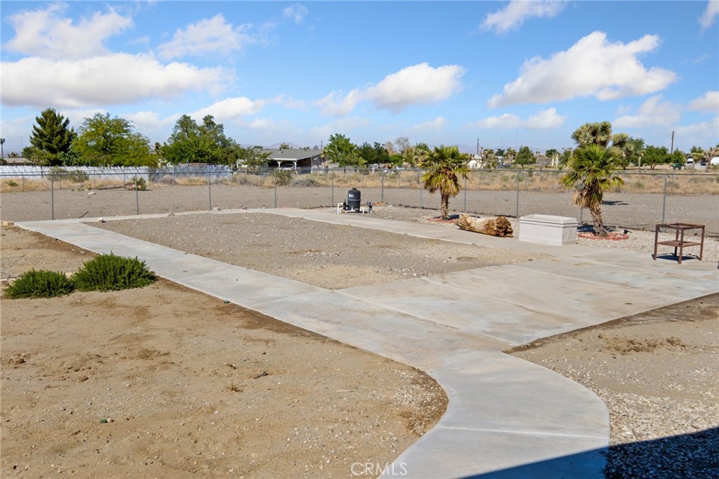 11025 El Esteban Road Phelan, CA 92371 - Photo 38 of 54 an ocean view with beach