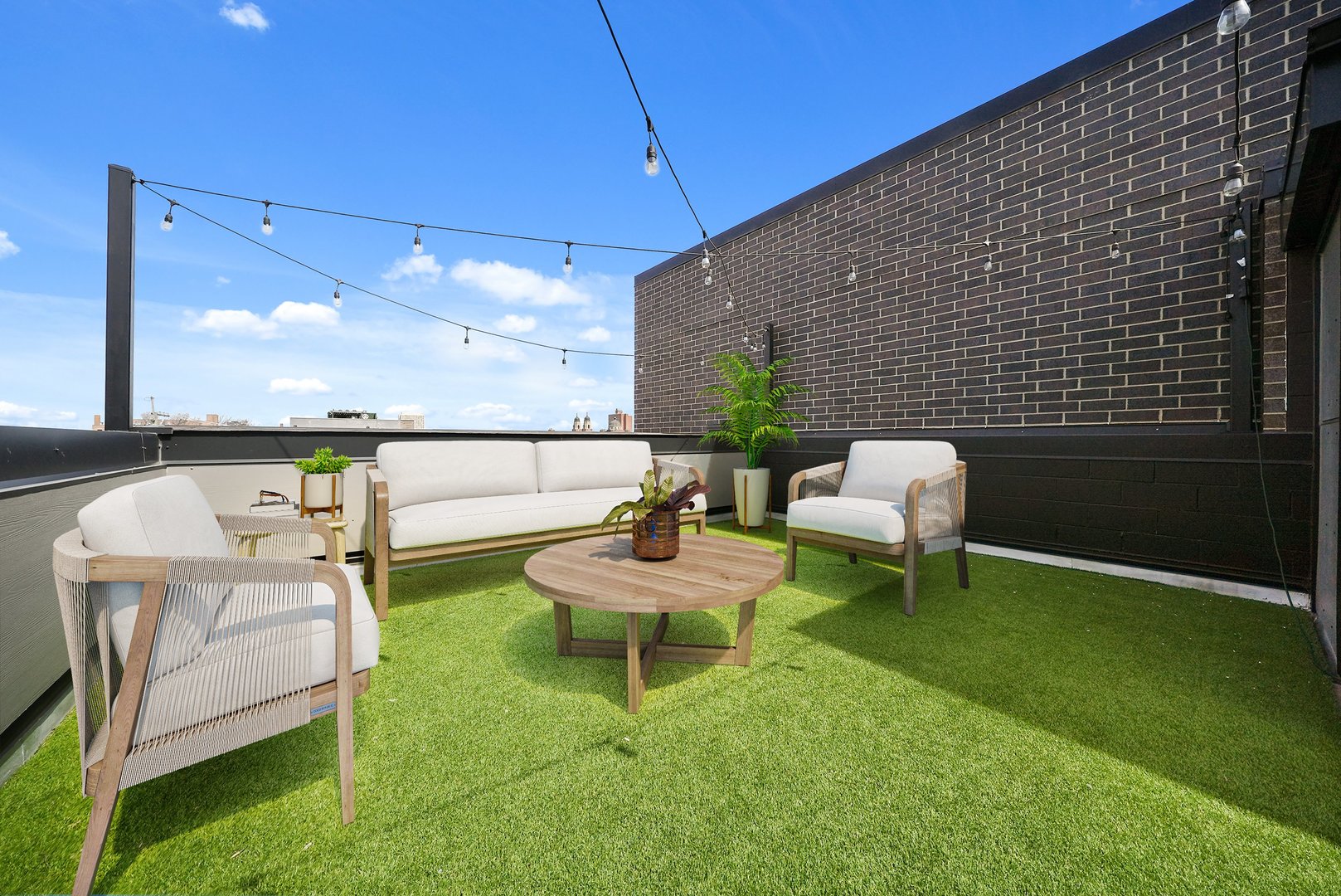 1605 West Ohio Street, Unit 2 Chicago, IL 60622 - Photo 3 of 38 a backyard of a house with outdoor seating