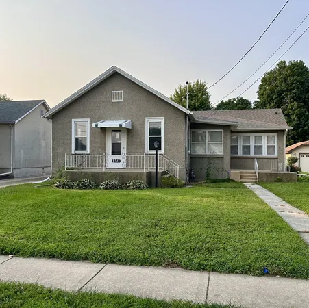 $149,900 | 2311 7th Street, Peru, IL 61354