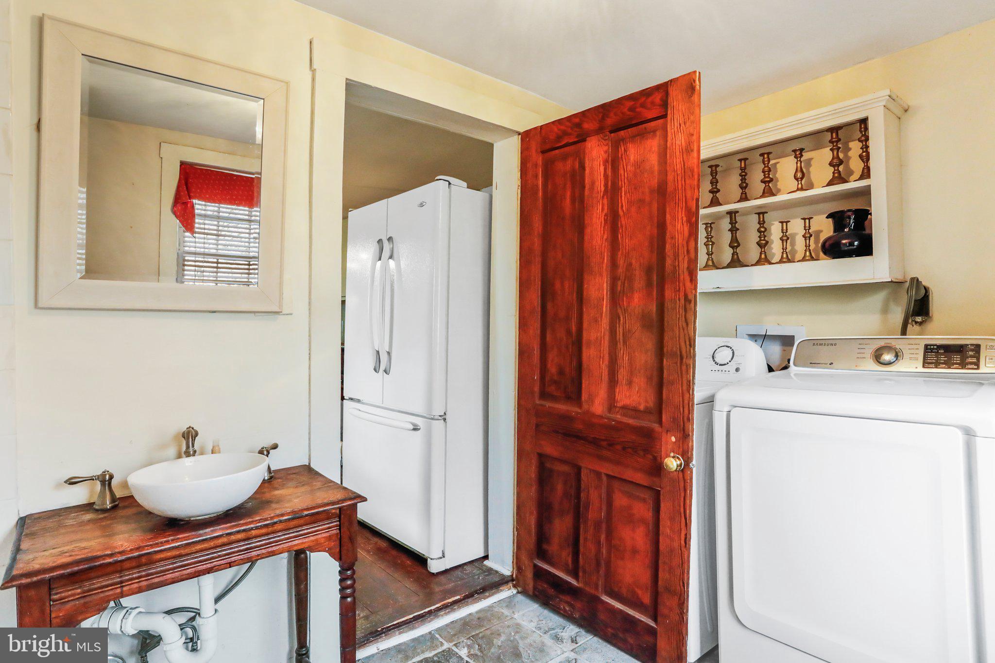 279 White Post Road White Post, VA 22663 - Photo 11 of 36 Full bathroom with laundry amenities