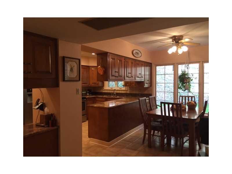 285 Darlington Road Beaver, PA 15009 - Photo 7 of 21 Kitchen.