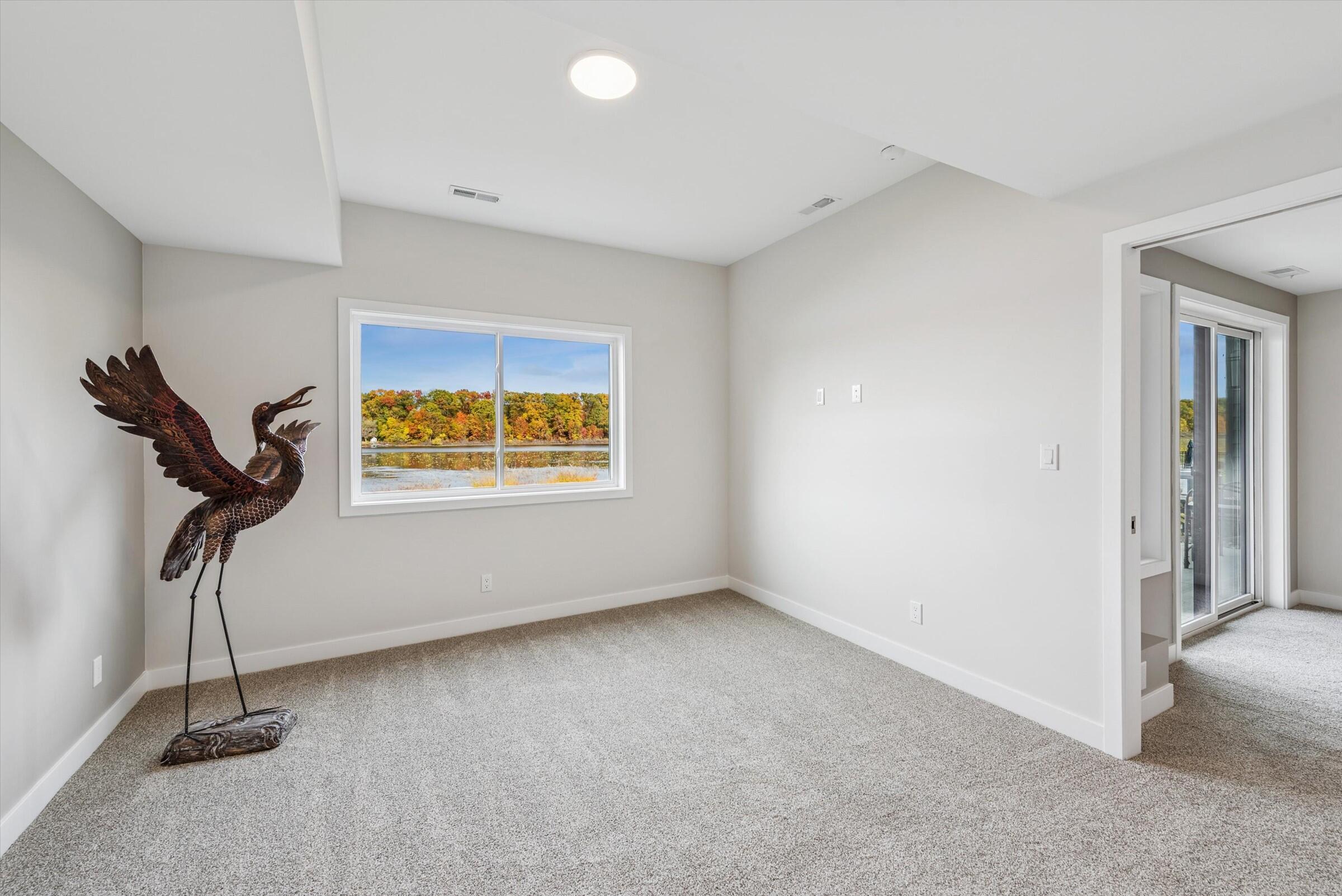 169 McClung Road, Unit 203 La Porte, IN 46350 - Photo 13 of 31 2400x1602