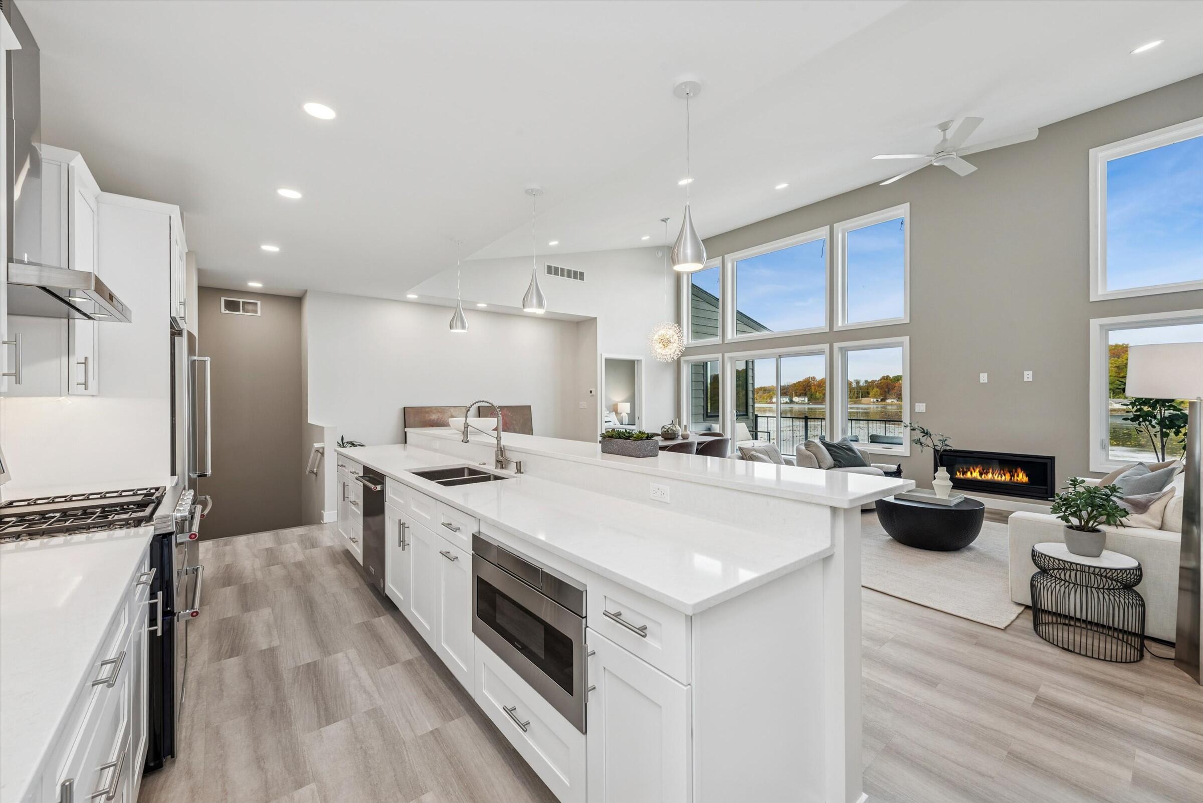 169 McClung Road, Unit 203 La Porte, IN 46350 - Photo 2 of 31 2400x1602