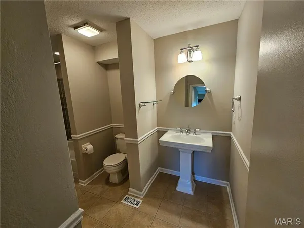 $1,775 | 17093 Sandalwood Creek Drive, Wildwood, MO 63038