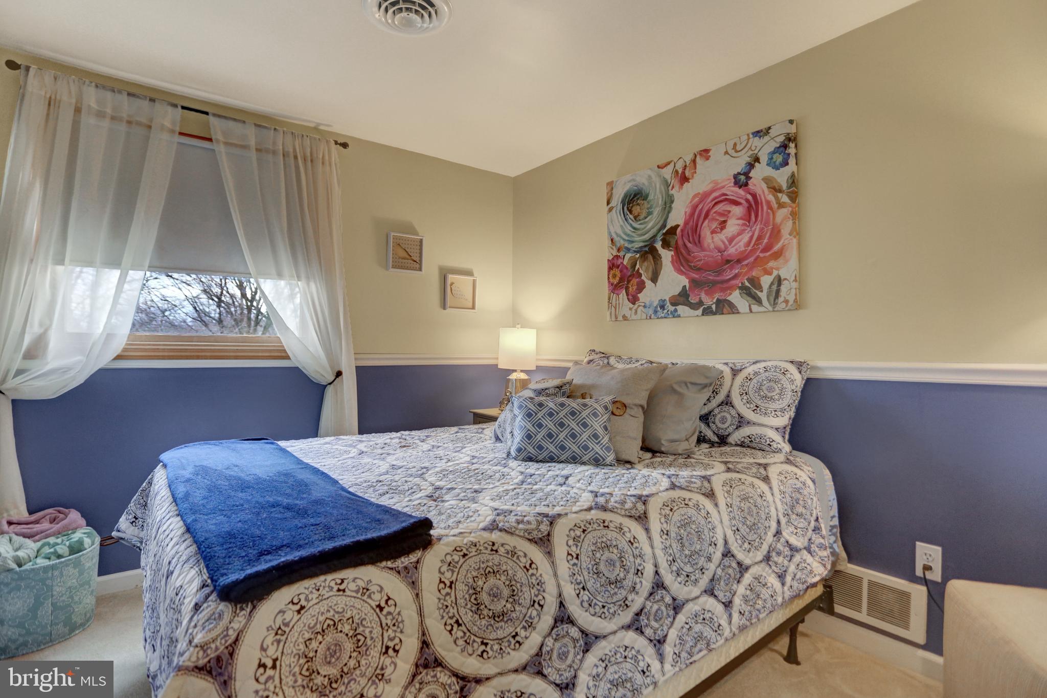 1323 Albany Road Harrisburg, PA 17112 - Photo 12 of 25 Gallery Image 12