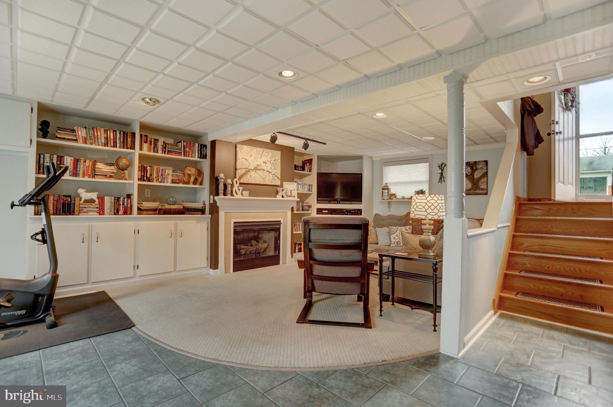 1323 Albany Road Harrisburg, PA 17112 - Photo 13 of 25 Gallery Image 13