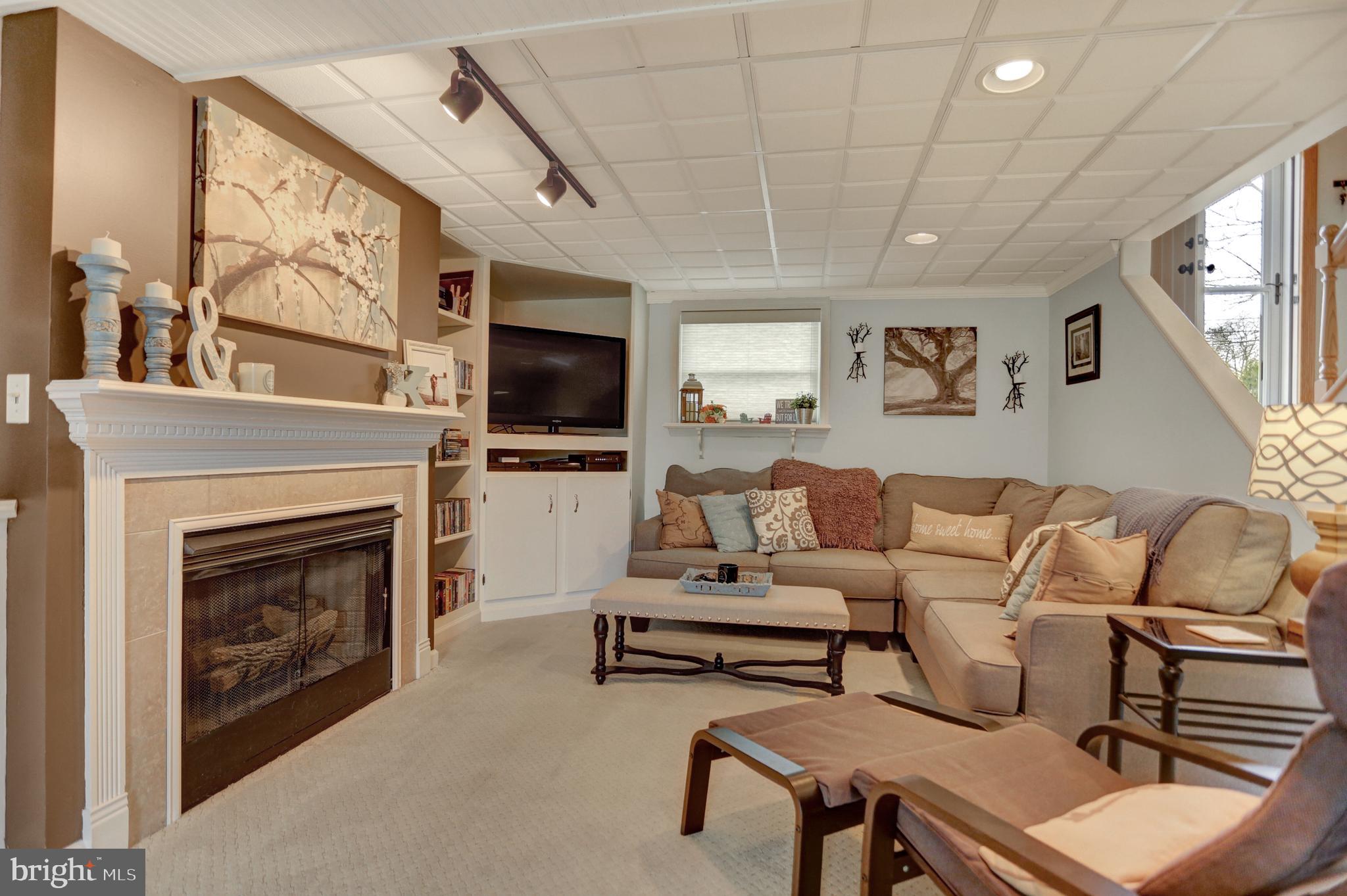 1323 Albany Road Harrisburg, PA 17112 - Photo 14 of 25 Gallery Image 14