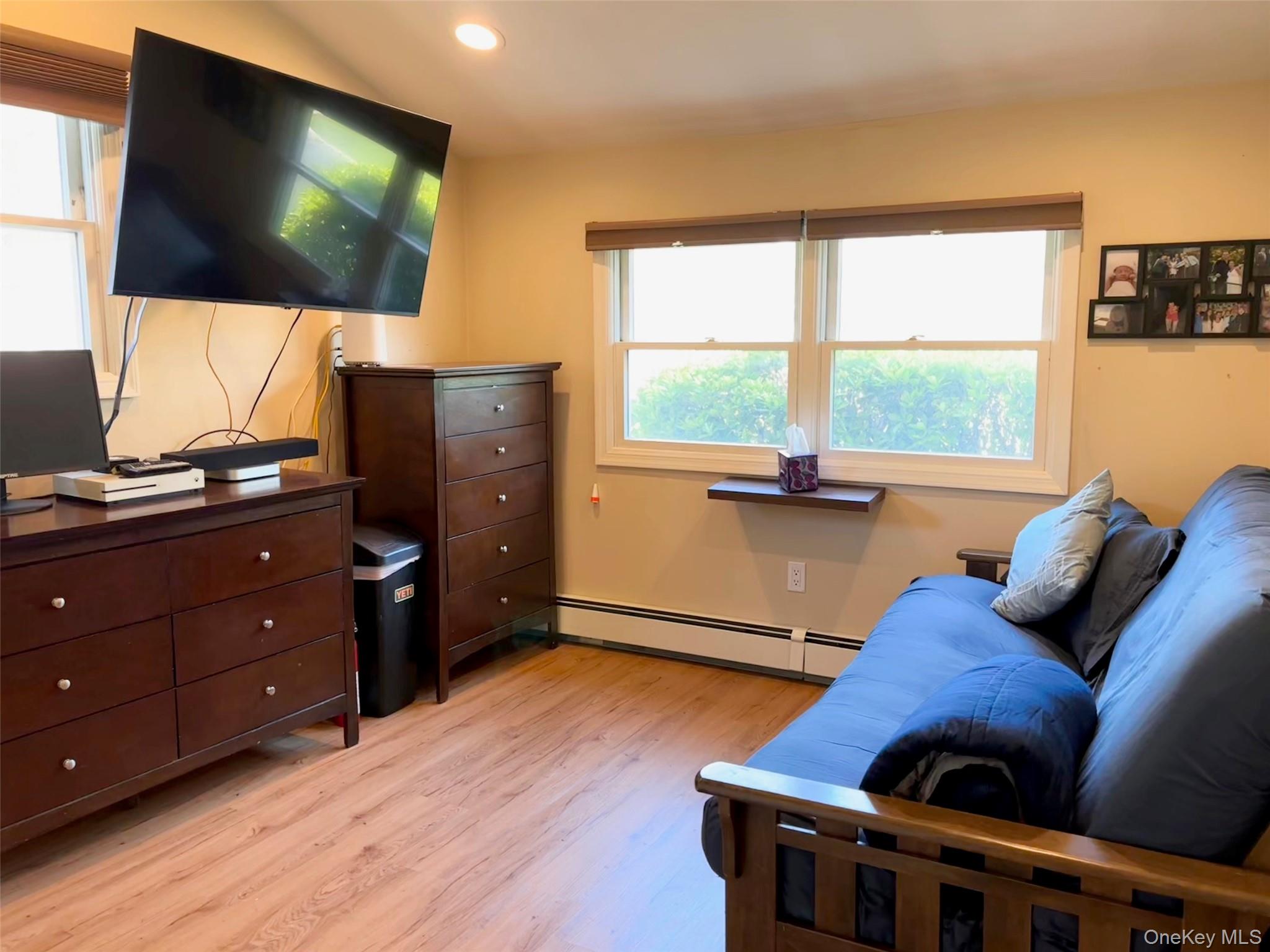 212 Matthews Road Oakdale, NY 11769 - Photo 24 of 38 en suite bedroom/bath