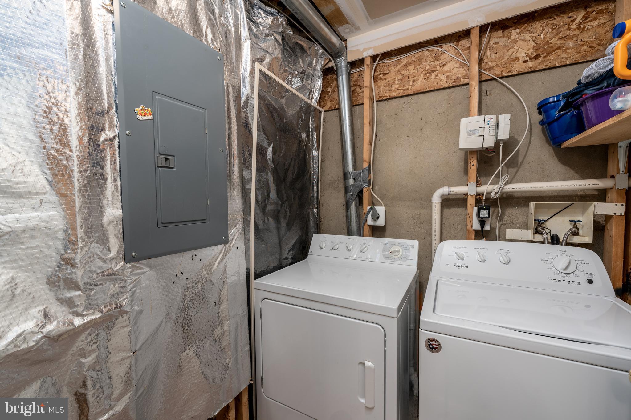 8303 Spadderdock Way Laurel, MD 20724 - Photo 19 of 25 a utility room with dryer and washer