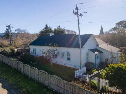 $2,695,000 | 393 Stage Road, Pescadero, CA 94060