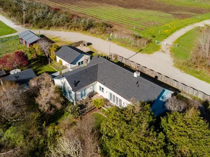 $2,695,000 | 393 Stage Road, Pescadero, CA 94060