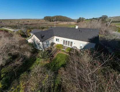 $2,695,000 | 393 Stage Road, Pescadero, CA 94060