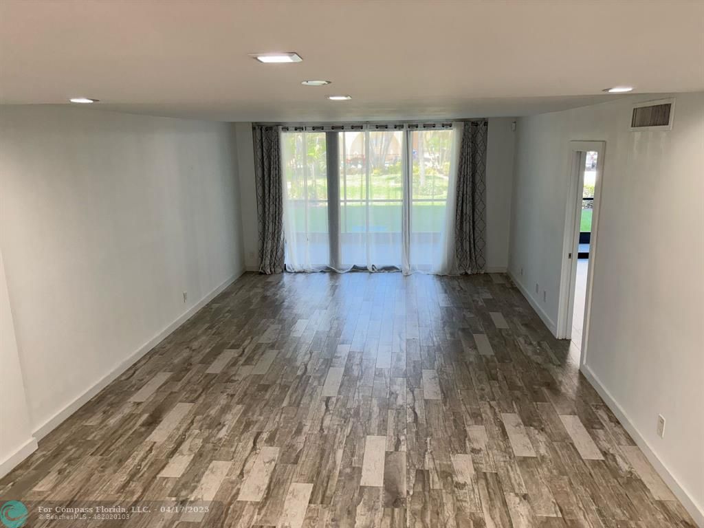 1629 Riverview Road, Unit 120 Deerfield Beach, FL 33441 - Photo 11 of 28