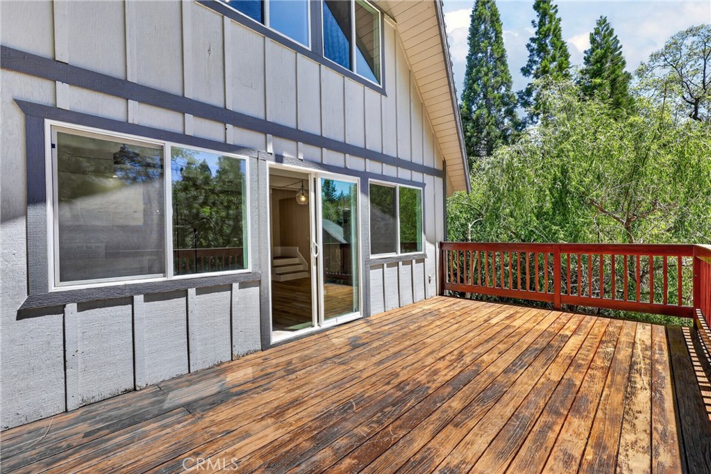 1106 Grass Valley Road Lake Arrowhead, CA 92352 - Photo 26 of 46