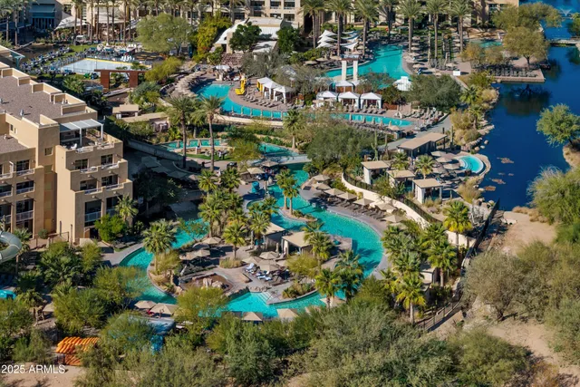 $650,000 | 21320 North 56th Street, Unit 1068, Phoenix, AZ 85054