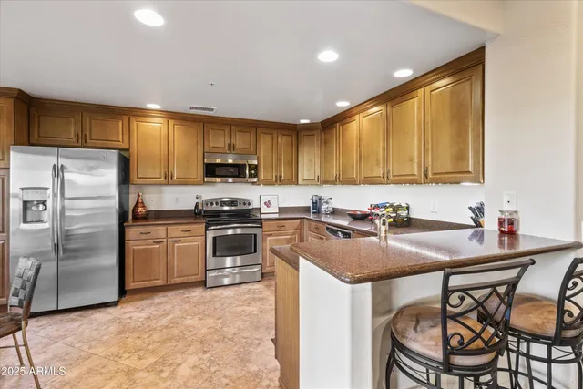 $650,000 | 21320 North 56th Street, Unit 1068, Phoenix, AZ 85054