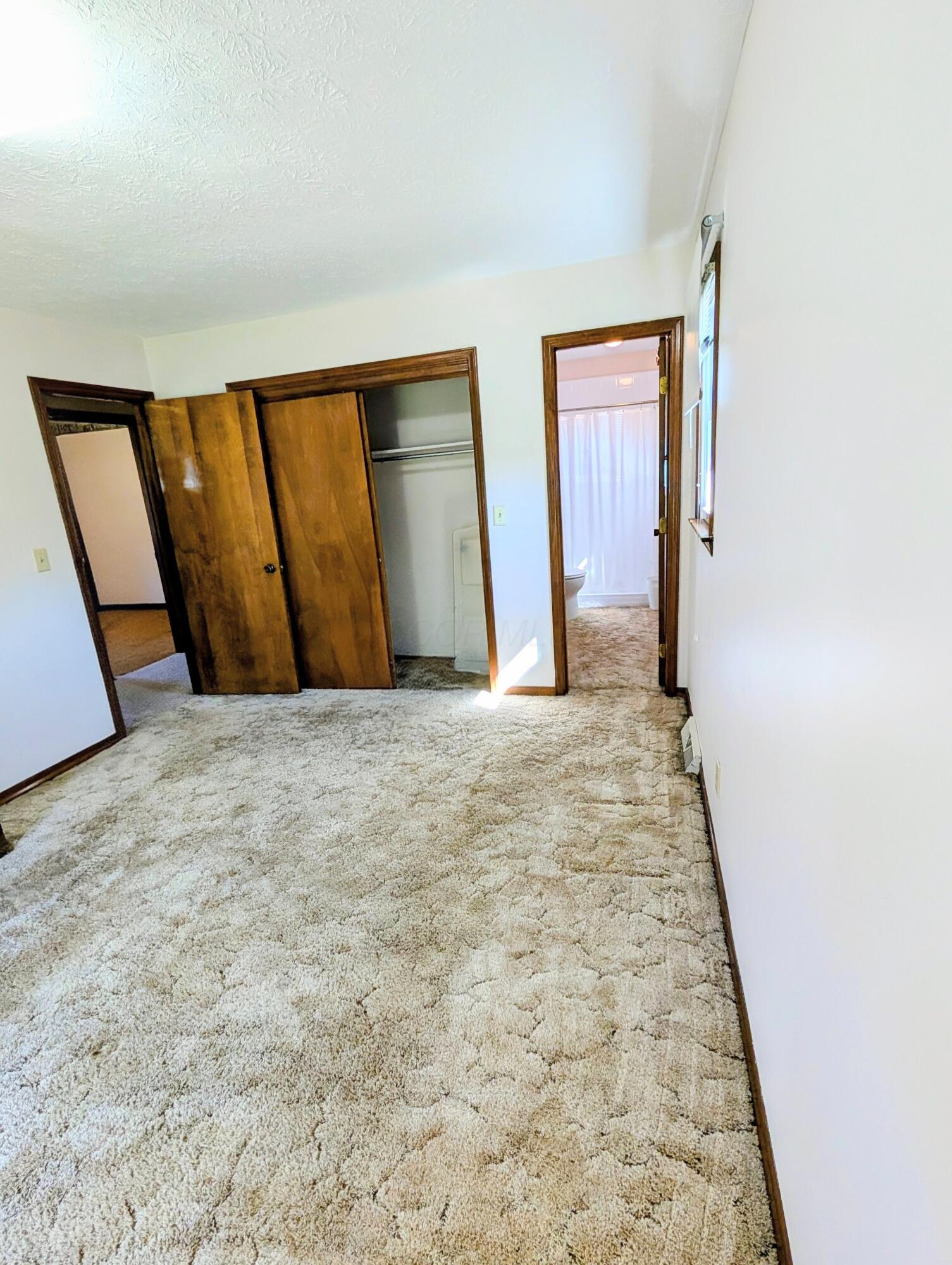 24440 Sisk Road Circleville, OH 43113 - Photo 21 of 38 PXL_20251016_175256371~2