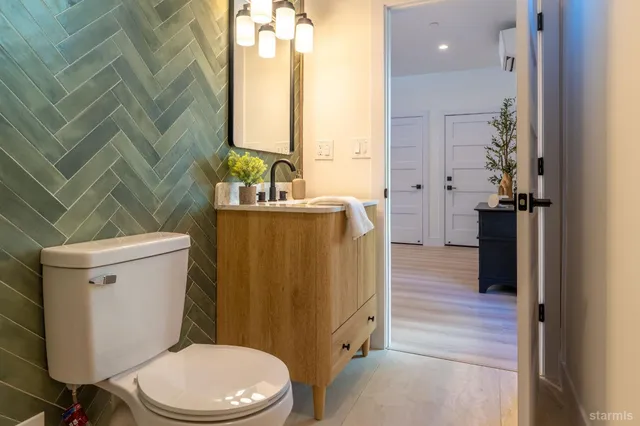 $1,160,000 | 1101 Sonora Avenue, South Lake Tahoe, CA 96150