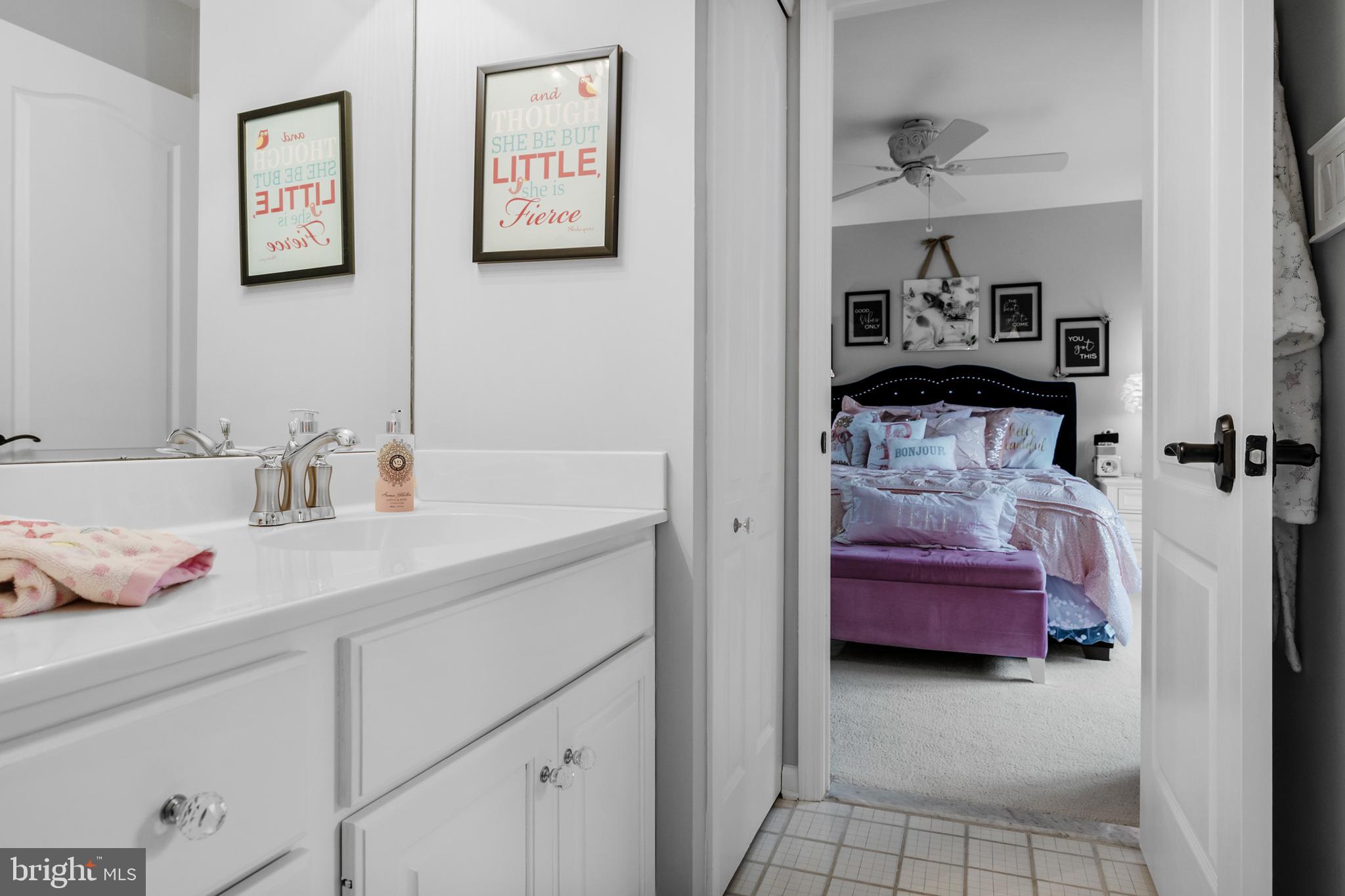 84 Gottliebs Field Road Medford, NJ 08055 - Photo 36 of 54 Jack & Jill Full Bath