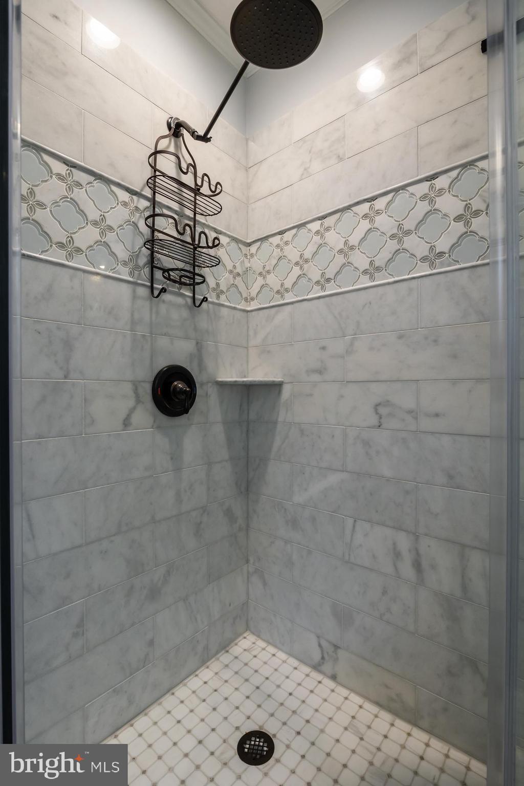 84 Gottliebs Field Road Medford, NJ 08055 - Photo 42 of 54 Shower