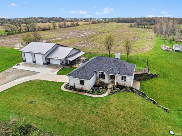 $799,900 | 4715 West 200 South, Warsaw, IN 46580