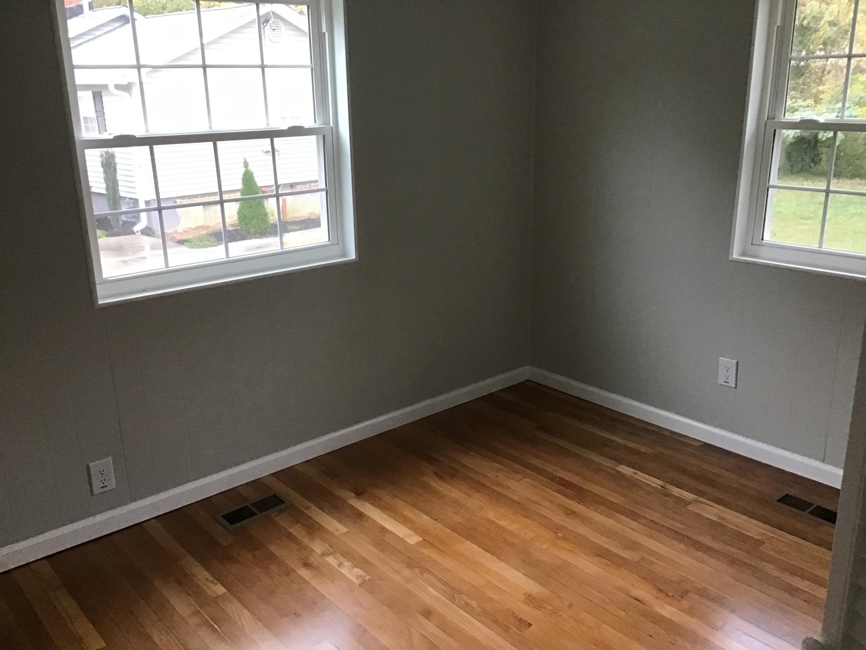 106 West Newcomb Road Oak Ridge, TN 37830 - Photo 9 of 13 image 11