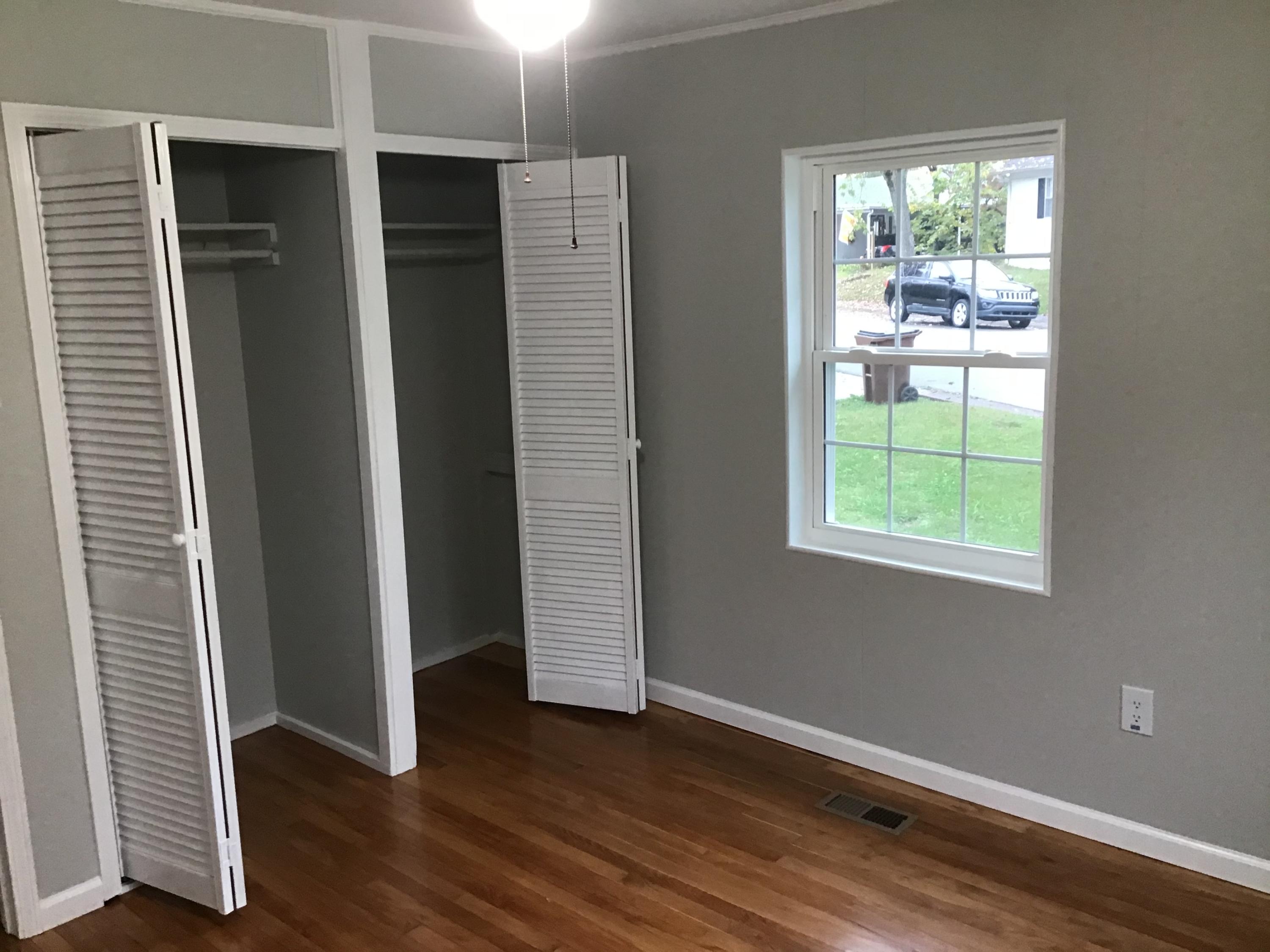 106 West Newcomb Road Oak Ridge, TN 37830 - Photo 10 of 13 image 12