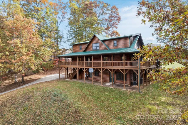 $785,000 | 207 Longridge Lane, Waynesville, NC 28785