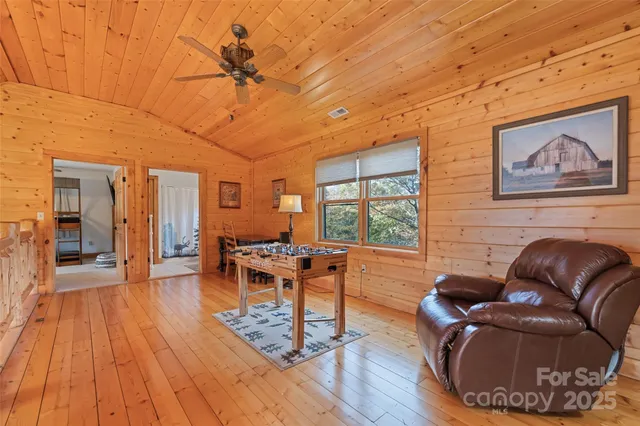 $785,000 | 207 Longridge Lane, Waynesville, NC 28785