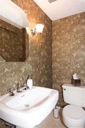 590 Heald Road Carlisle, MA 01741 - Photo 12 of 16