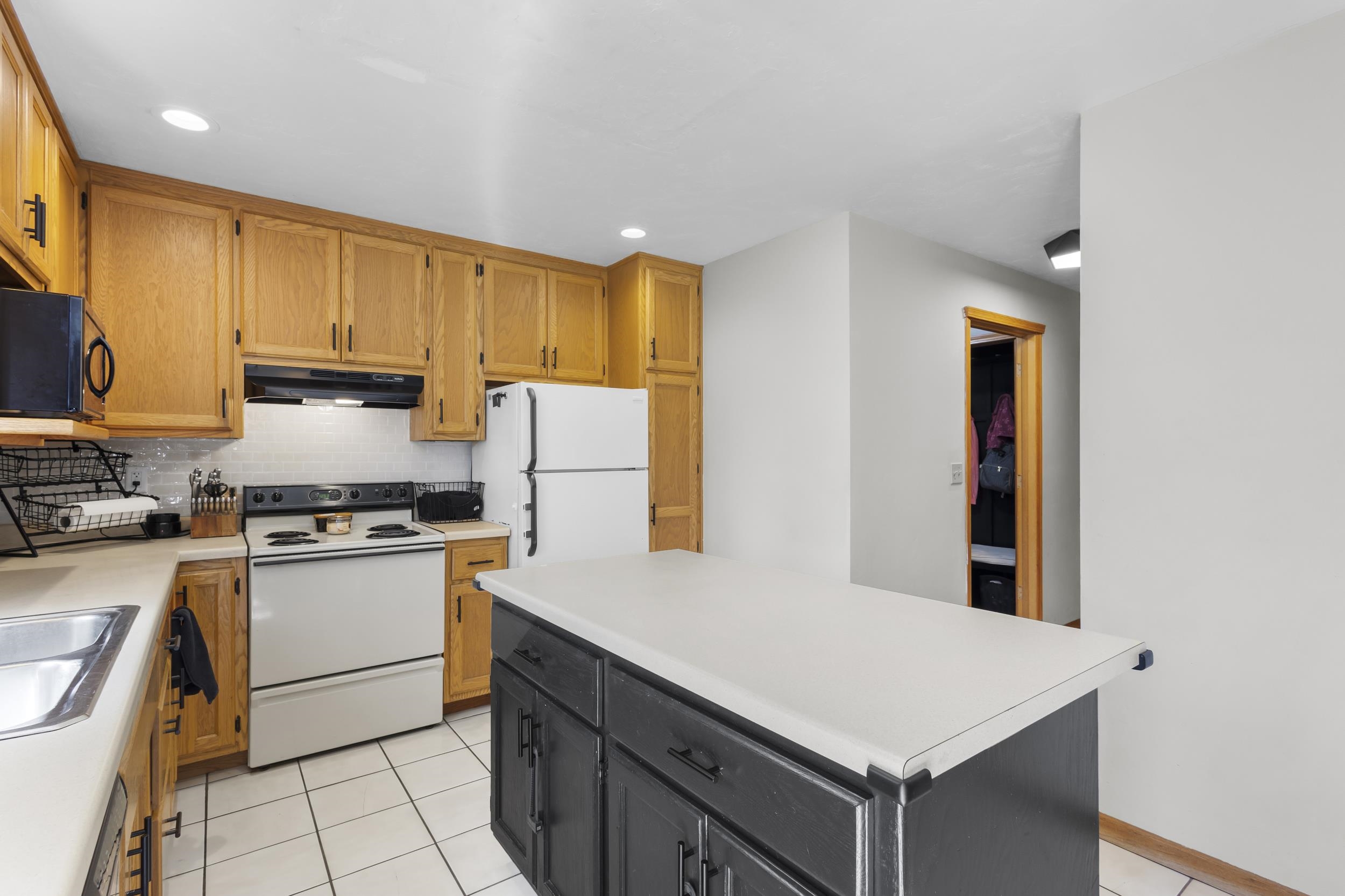 1394 O Keefe Road De Pere, WI 54115 - Photo 22 of 88
