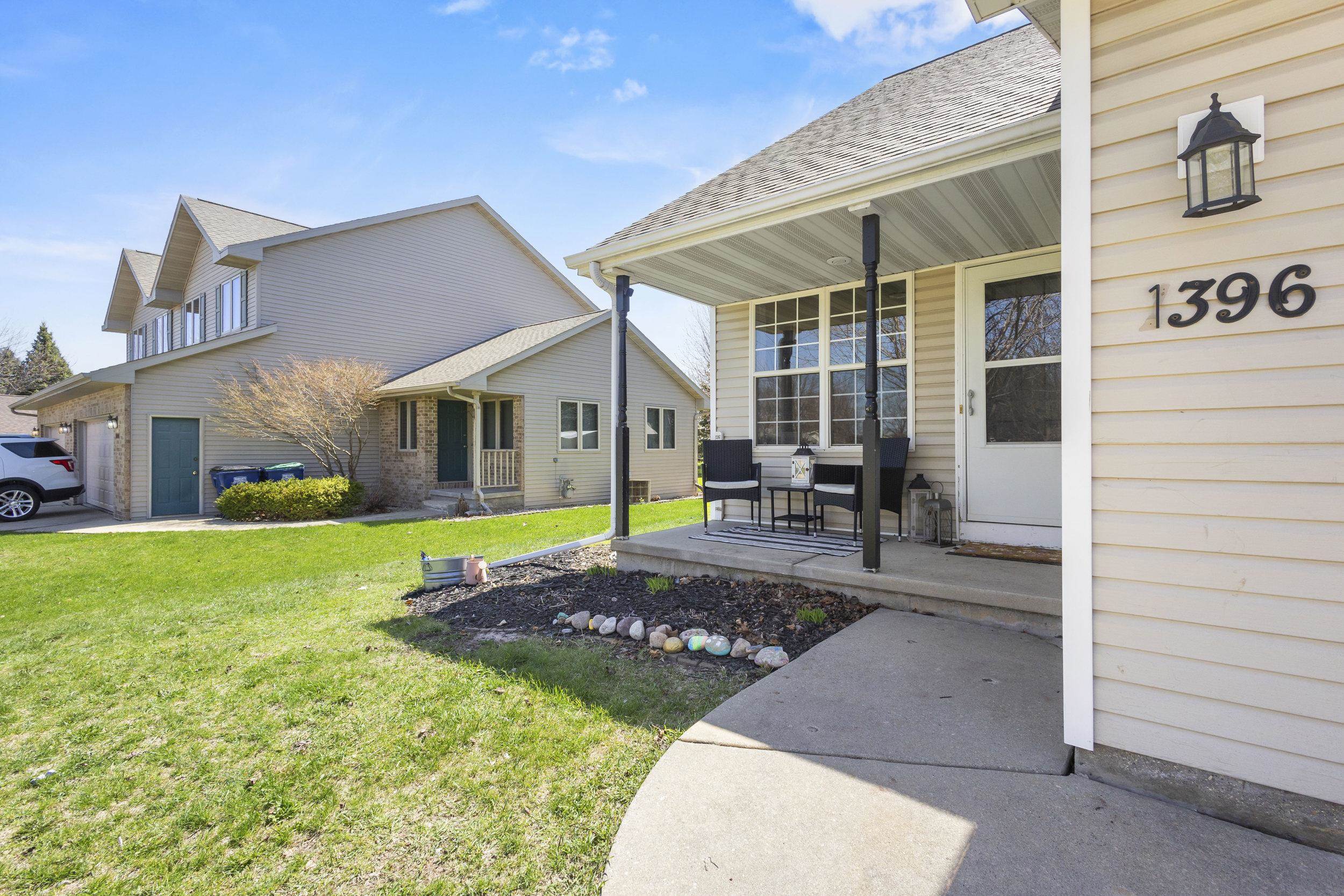 1394 O Keefe Road De Pere, WI 54115 - Photo 4 of 88