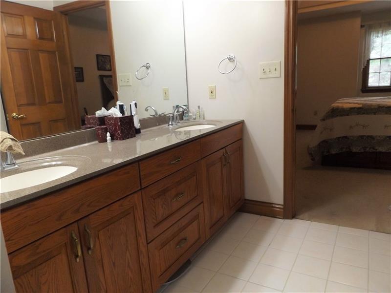 4575 Dutch Ridge Road Beaver, PA 15009 - Photo 11 of 24