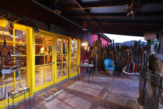 $3,350,000 | 89395 East Aravaipa Road, Winkelman, AZ 85192