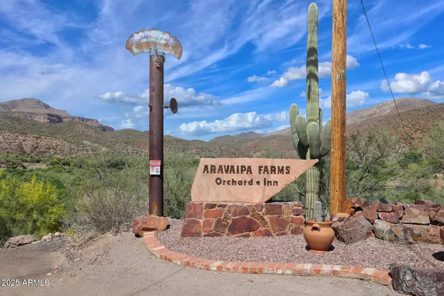 $3,350,000 | 89395 East Aravaipa Road, Winkelman, AZ 85192