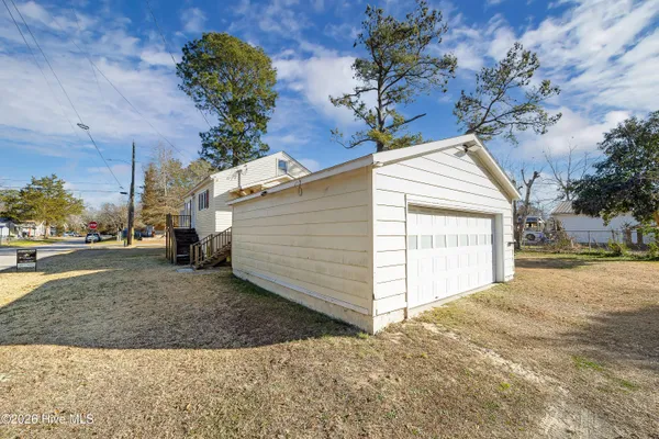$219,000 | 107 Poplar Street, New Bern, NC 28560