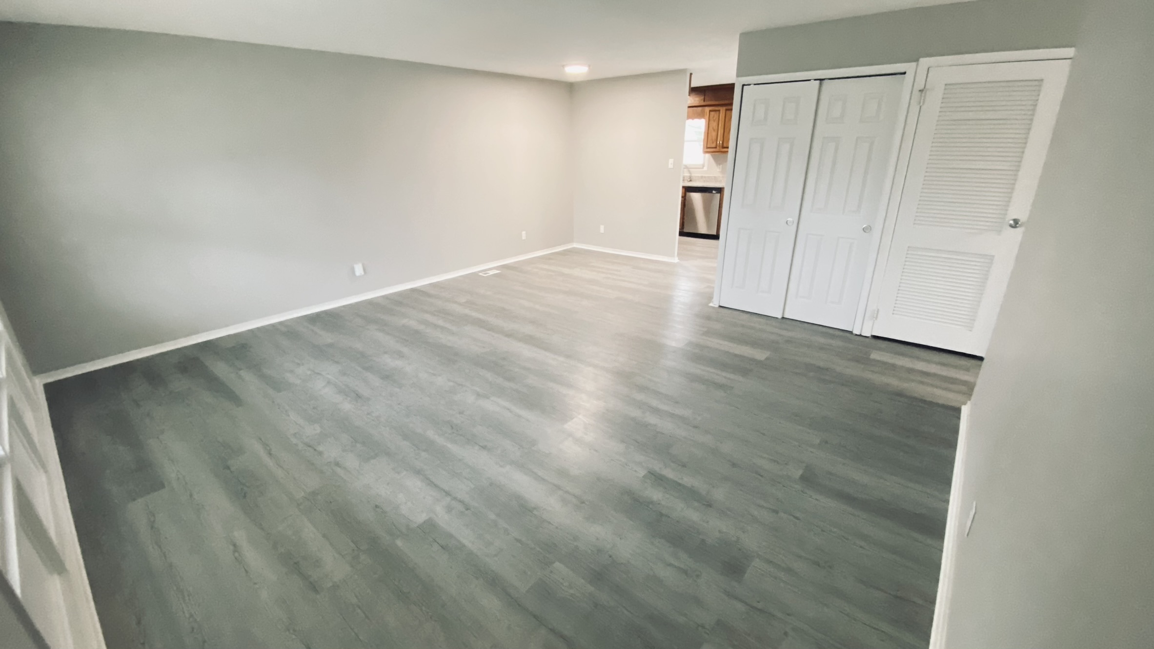 7608 Placing Road Indianapolis, IN 46226 - Photo 3 of 21 Gallery Image 3