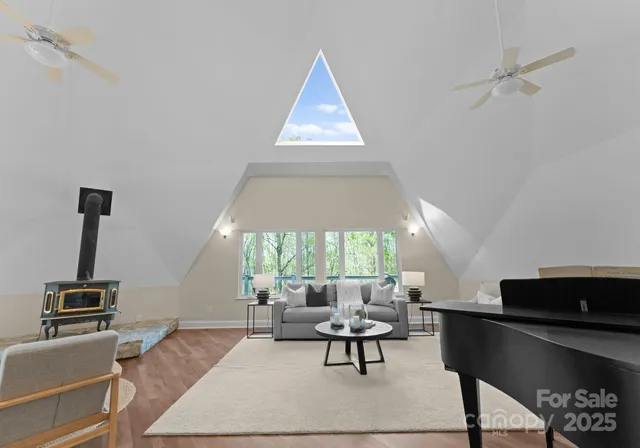 $825,000 | 10200 Amsterdam Drive, Mount Pleasant, NC 28124