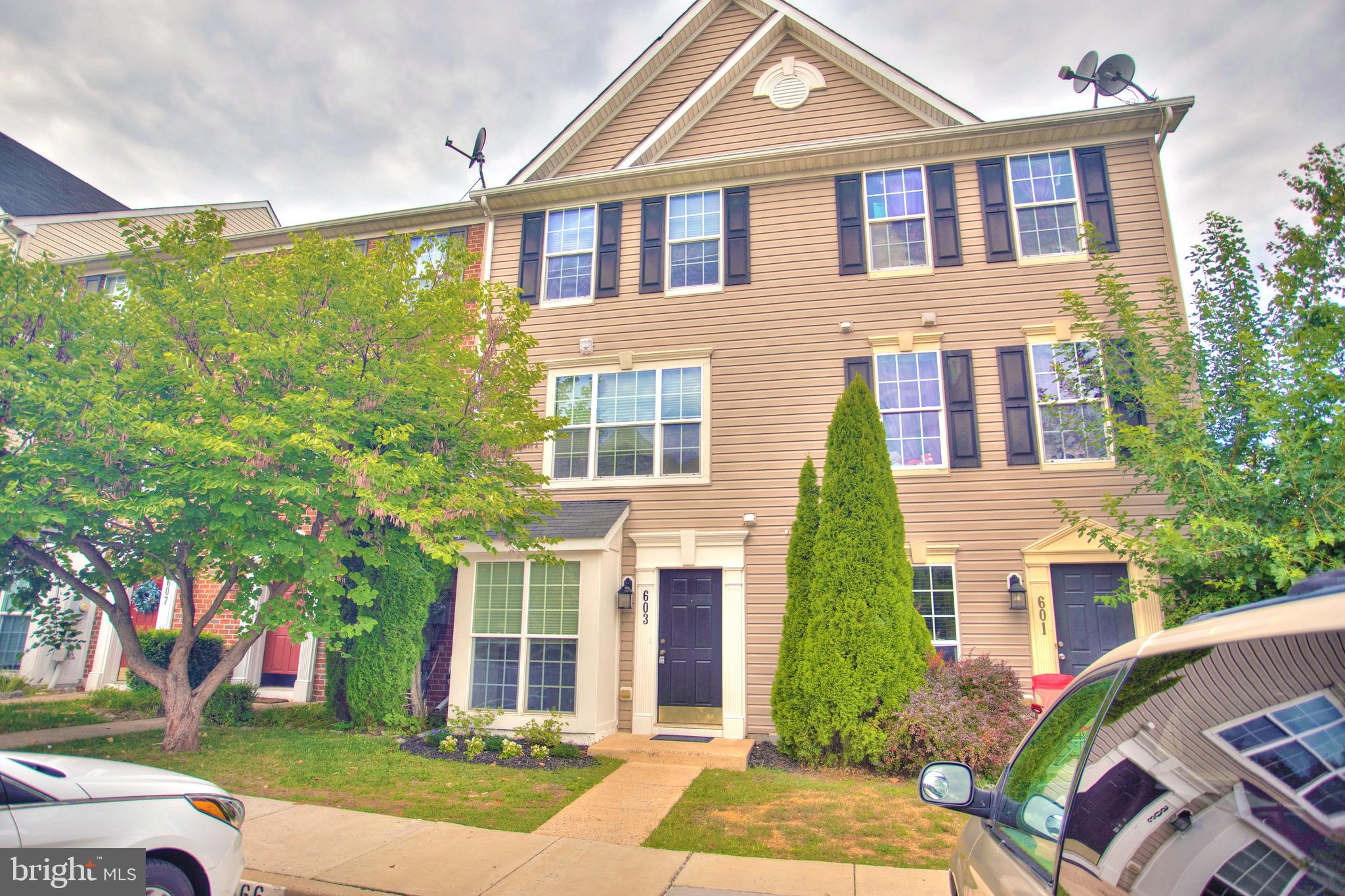 603 Tivoli Road Frederick, MD 21703 - Photo 2 of 38