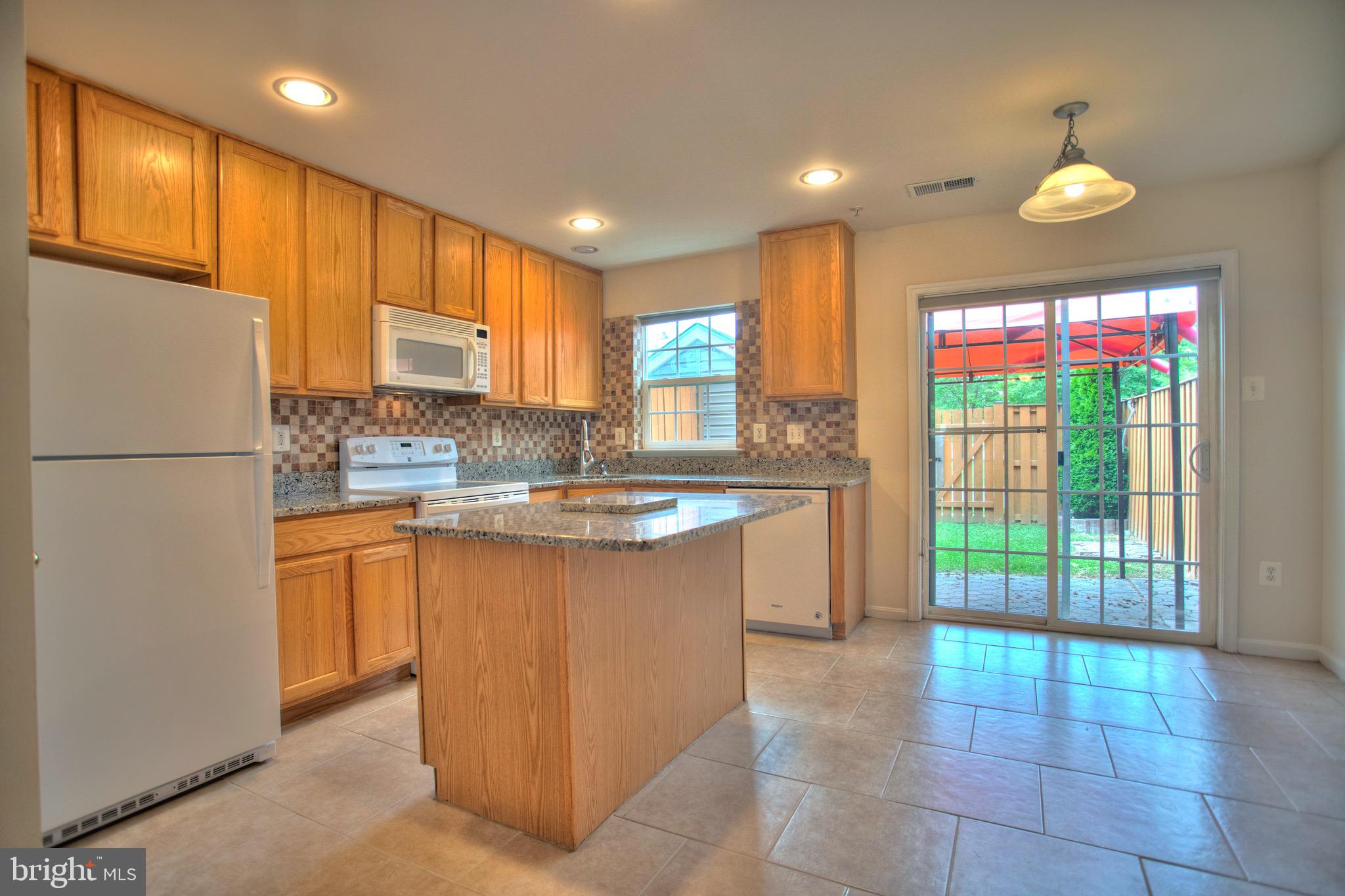 603 Tivoli Road Frederick, MD 21703 - Photo 9 of 38