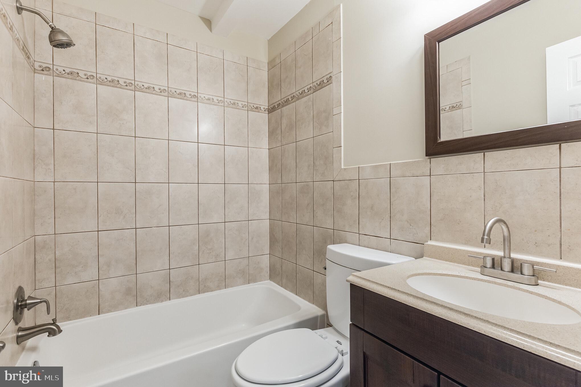 502 West Deer Park Road, Unit 17G Gaithersburg, MD 20877 - Photo 20 of 27