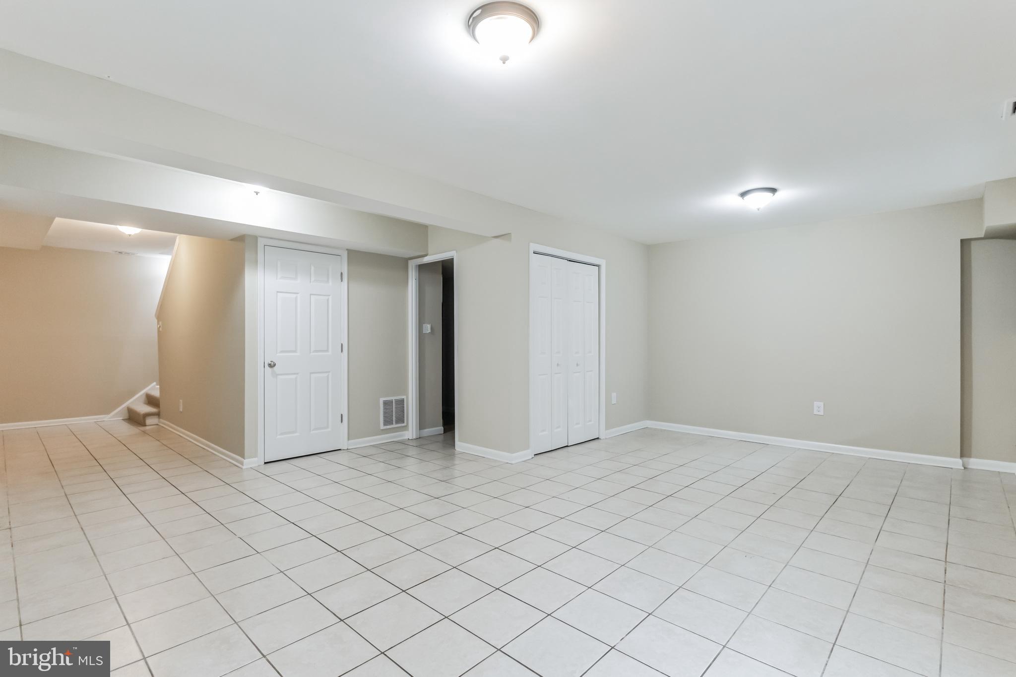 502 West Deer Park Road, Unit 17G Gaithersburg, MD 20877 - Photo 23 of 27
