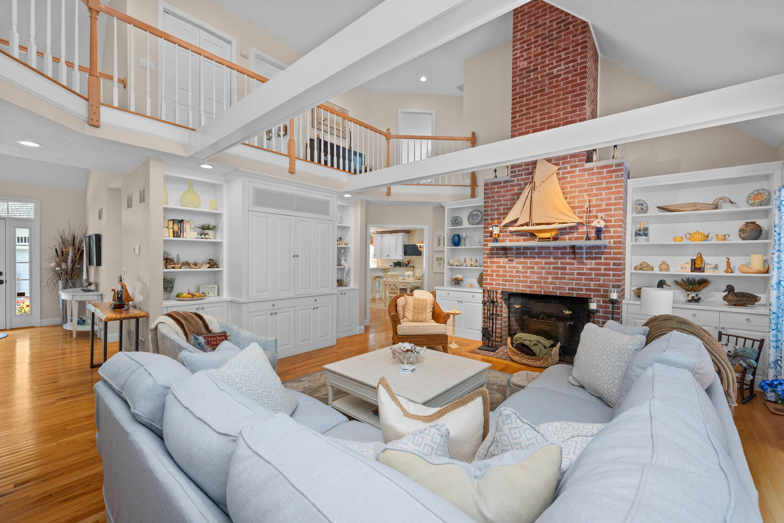 55 Seapuit Road Osterville, MA 02655 - Photo 9 of 62 Living Room
