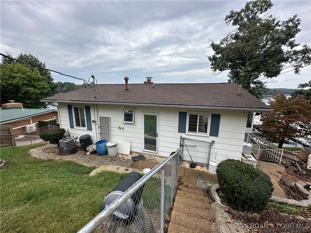 33060 Fairglen Road Sunrise Beach, MO 65079 - Photo 14 of 41