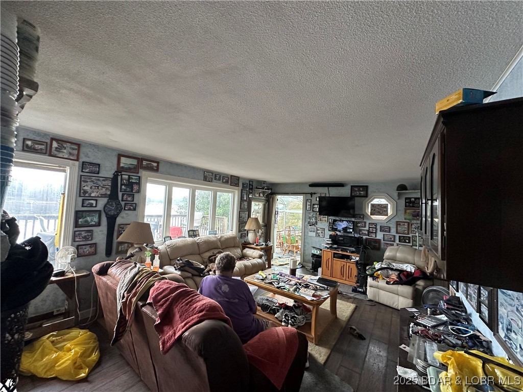 33060 Fairglen Road Sunrise Beach, MO 65079 - Photo 20 of 41